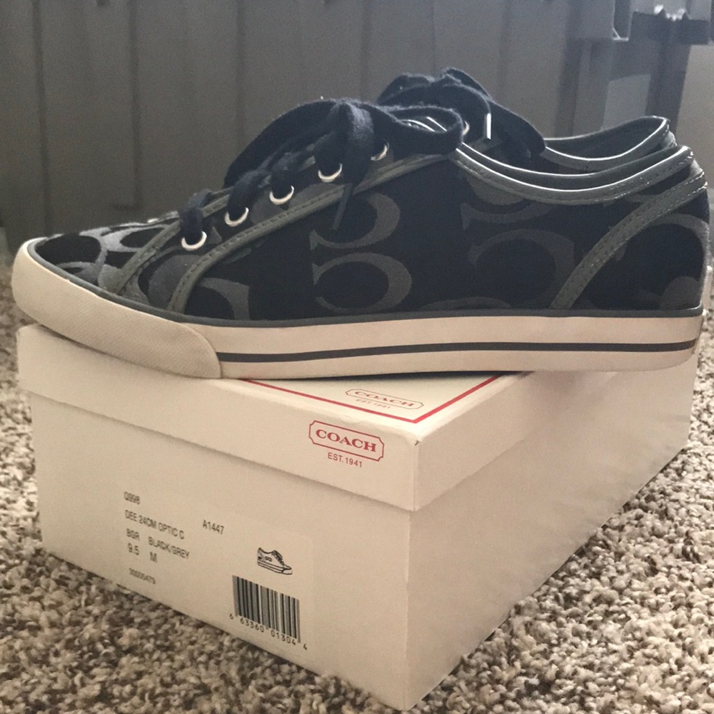 Black Coach tennis shoes